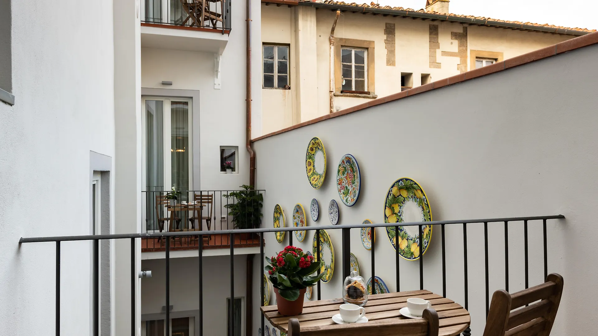 Aparthotel Kairos By Florence Art Apartments
