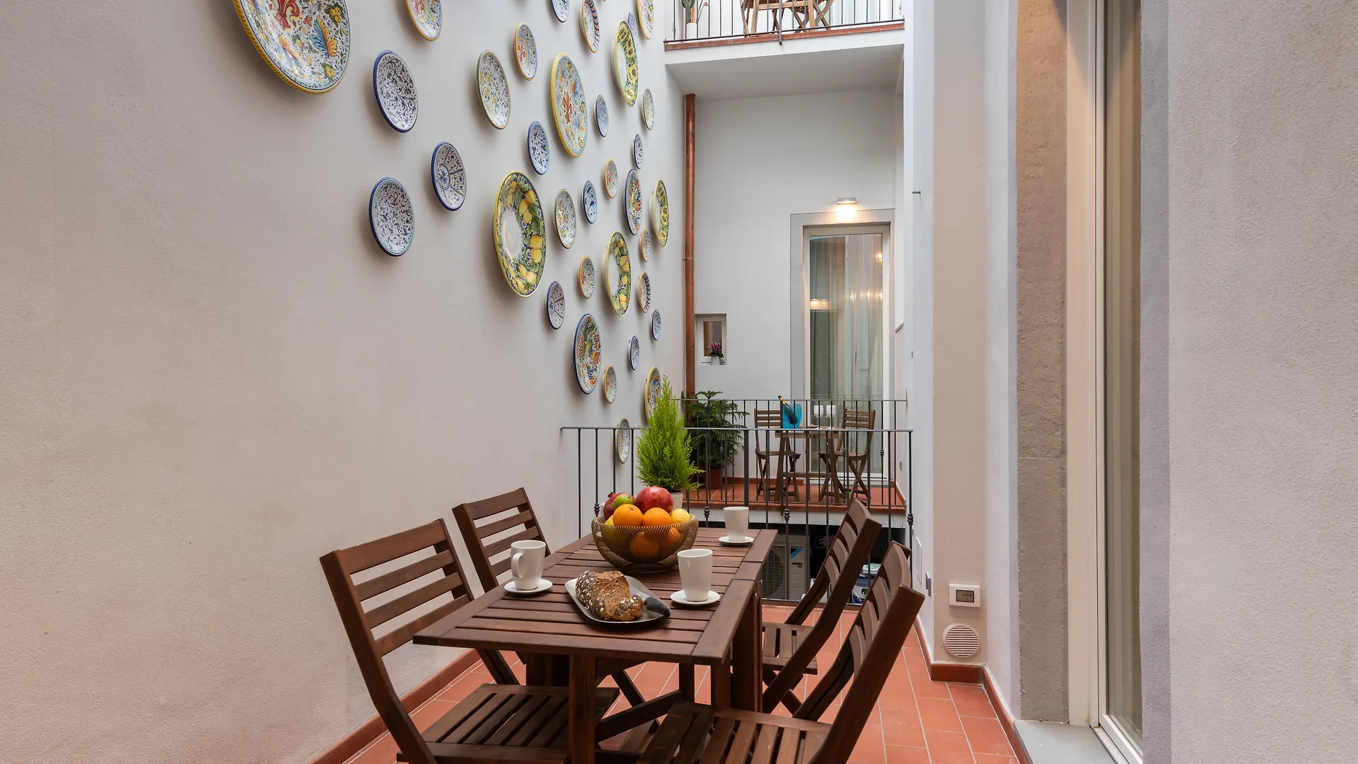 Kairos By Florence Art Apartments 2*,