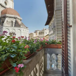 Di Piazza Del Duomo Couette-café