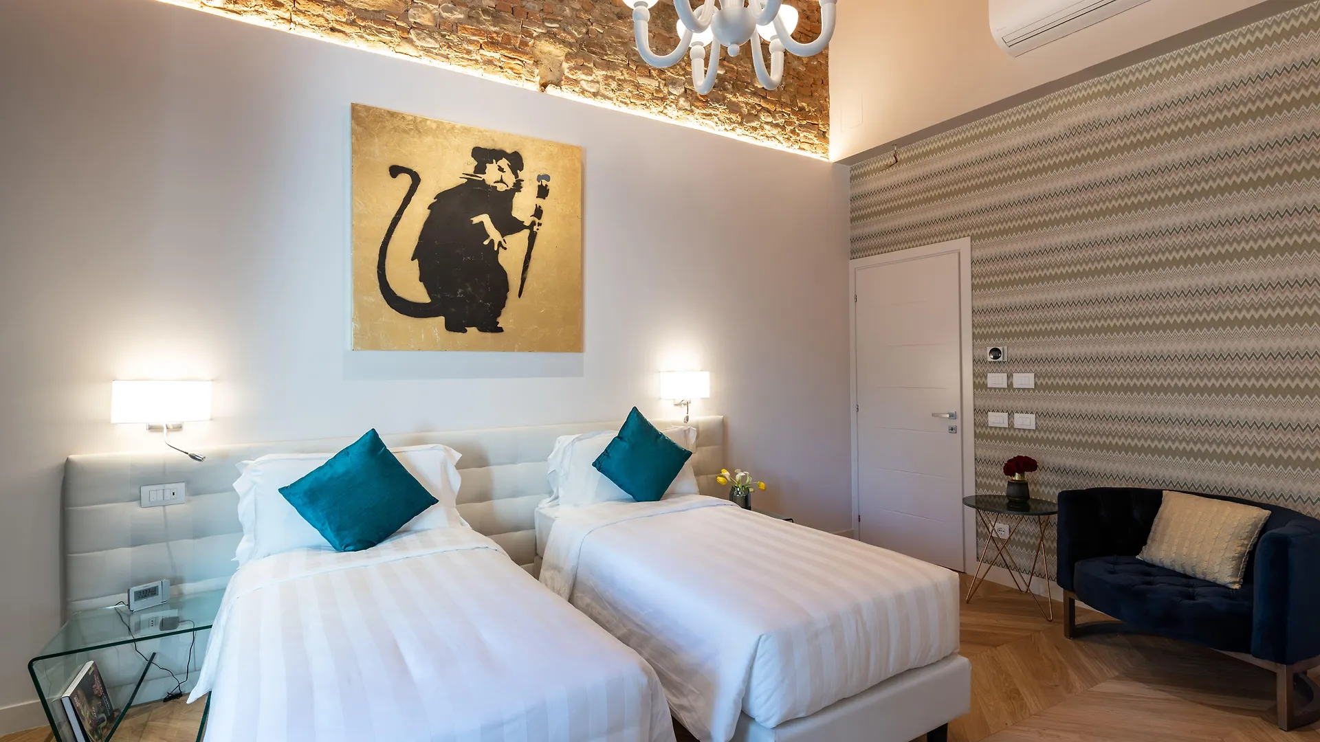 Kairos By Florence Art Apartments