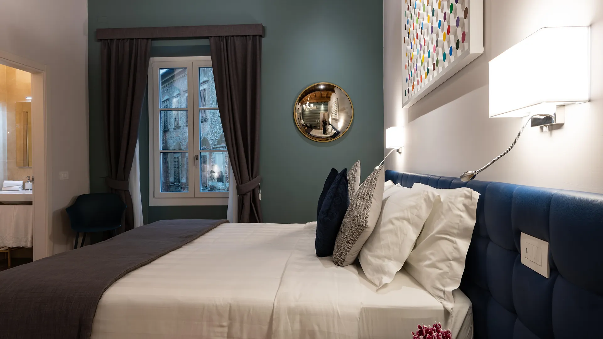 Kairos By Florence Art Apartments 2*,
