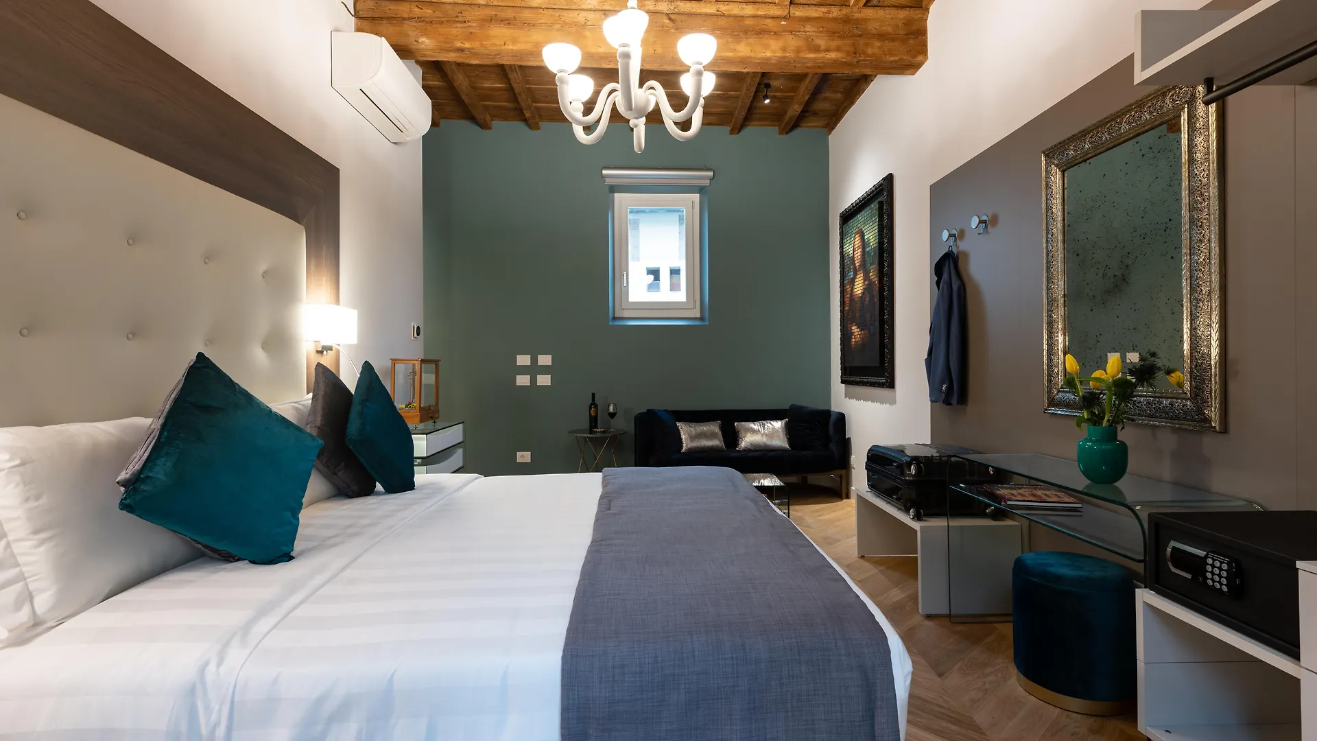 Kairos By Florence Art Apartments