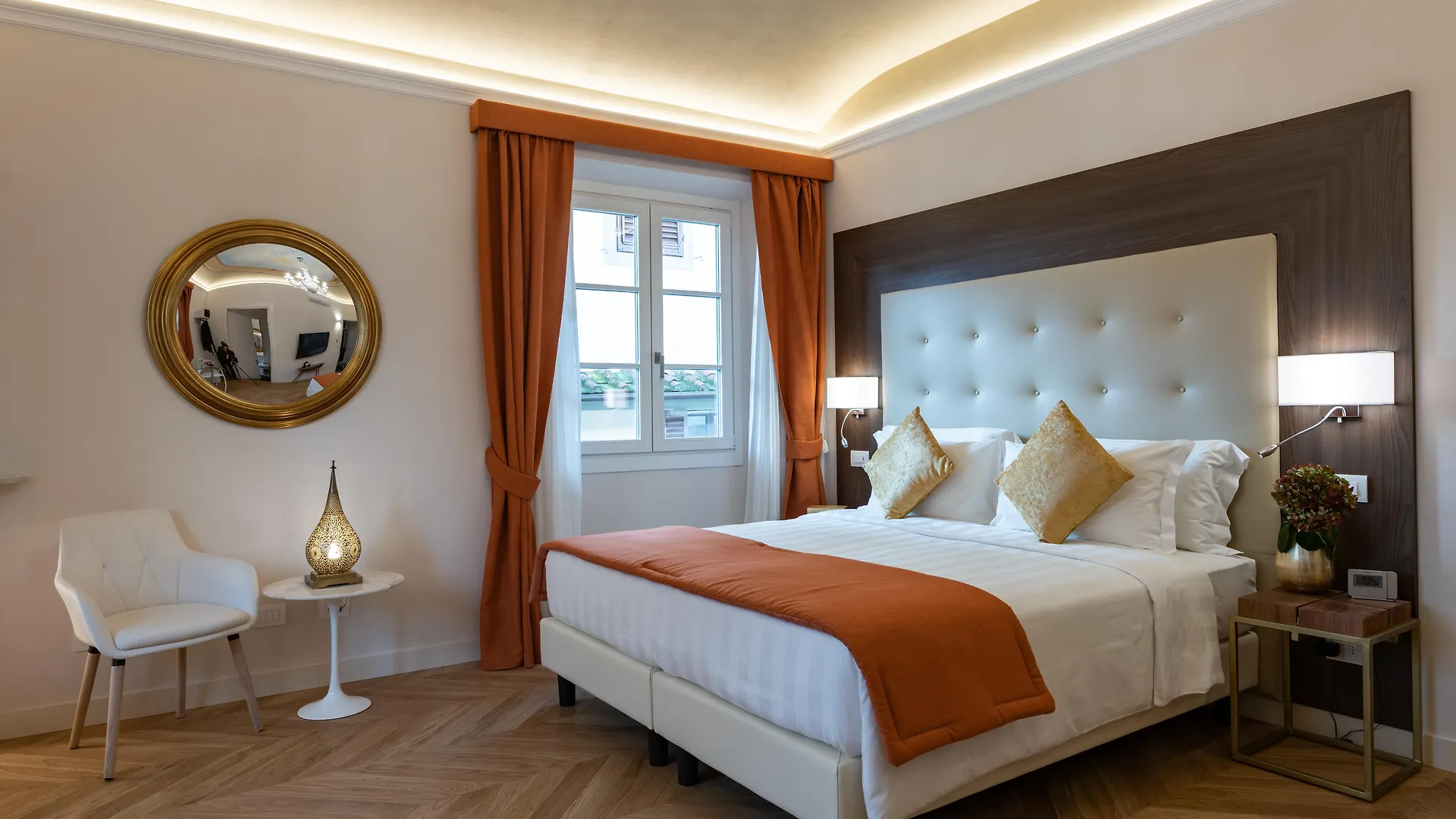 Kairos By Florence Art Apartments Italy