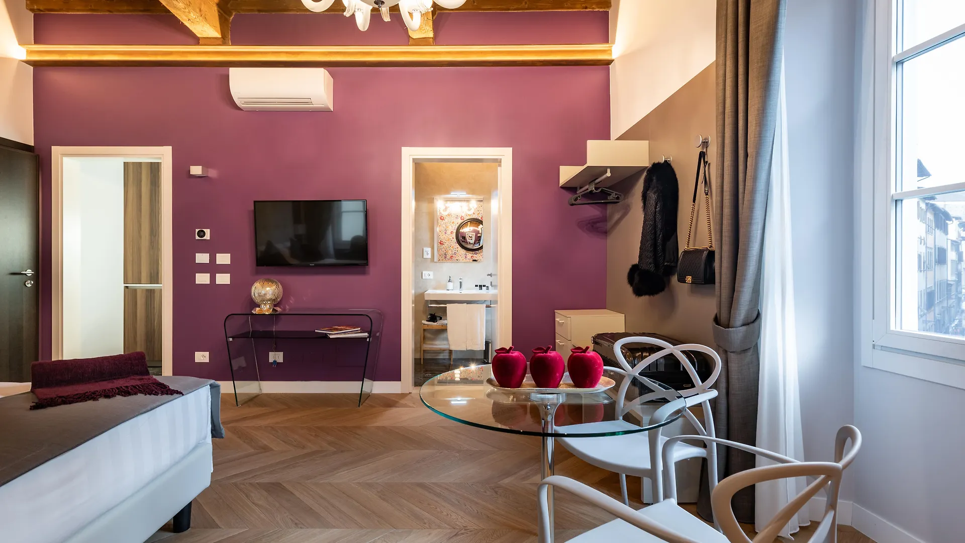 Kairos By Florence Art Apartments 2*,